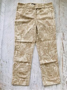 Talbots Beige and White Palm-Print Cropped Pants